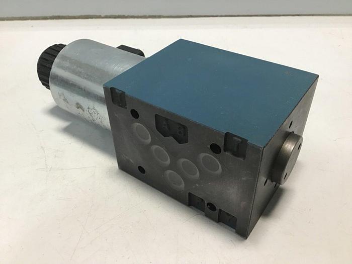 Used BOSCH Hydraulic Valve 0 810 001 825 #113004
