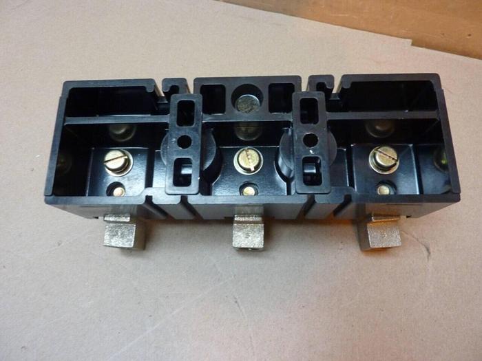 Used ALLEN BRADLEY 200 Amp Fuse Holder X-410743 #38252