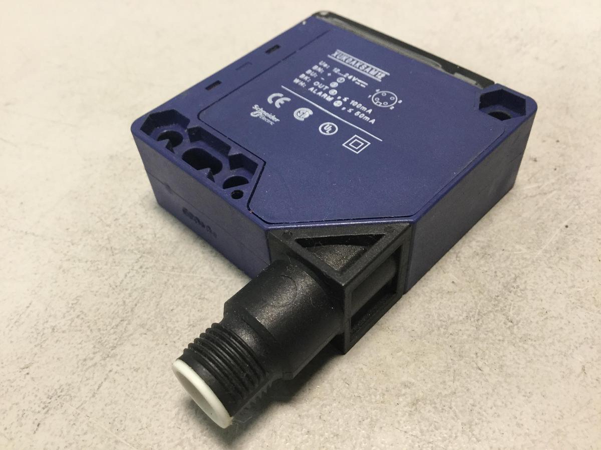 Used TELEMECANIQUE Photoelectric Sensor XUK0AKSAM12 USED