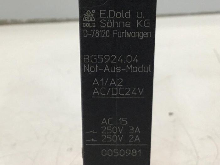 Used SAFEMASTER Safety Relay BG5924.04 #131275