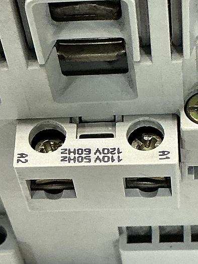 Used ALLEN BRADLEY 100-C60*00 SER B