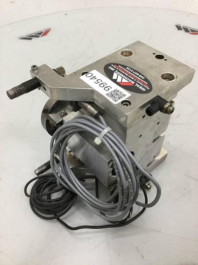 Used SEPRO ROBOTIQUE End of Arm Tooling Twist 04SOM751B #99540