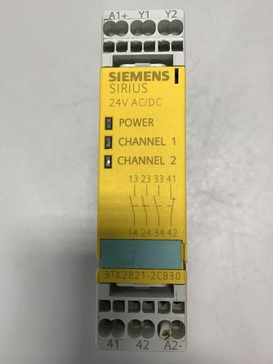 Used SIEMENS Relay Module 3TK2821-2CB30 USED