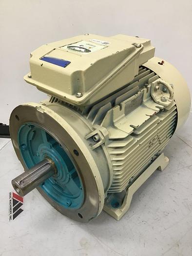Used BROOK CROMPTON 40 HP AC Motor W-DF200LNX-H Used