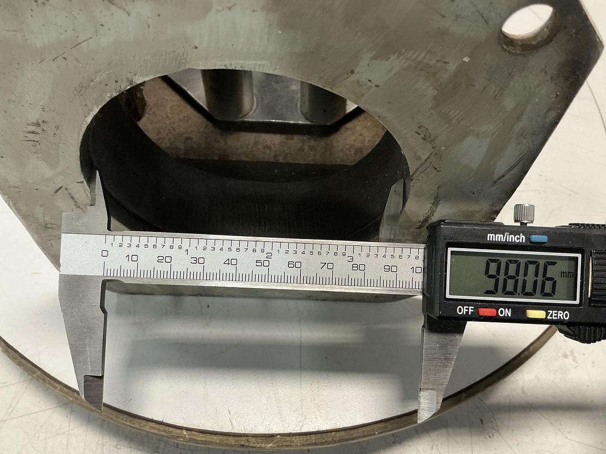 Used METAL FABRICATOR NO MODEL / NO TAG