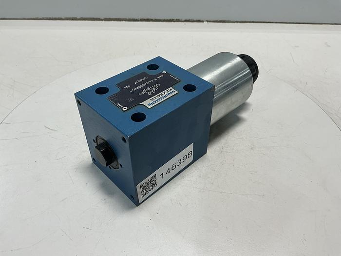 Used MANNESMANN REXROTH 4WE 10 EA32/CG24N9Z4