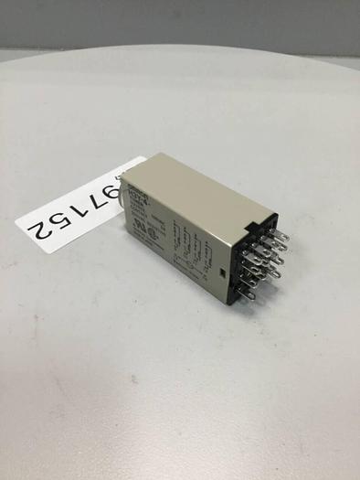 Used OMRON Timer H3Y-4 #97152