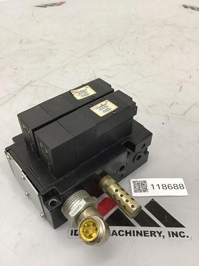 Used SCHRADER BELLOWS Solenoid Valve F31VXBG053AS #118688
