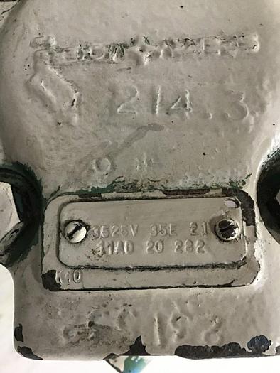 Used VICKERS Pump 3525V35E21 #139538