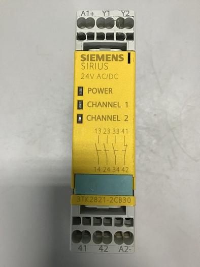 Used SIEMENS Relay Module 3TK2821-2CB30 USED