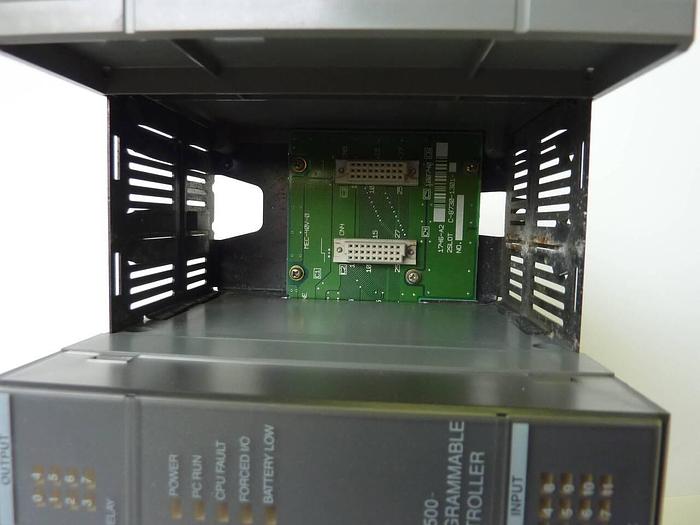 Used ALLEN BRADLEY Controller & Slot Rack 1747-L20C SER C / 1746-A2 SER A #5741