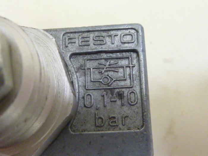 Used FESTO One-Way Flow Control Valve GRA-1/4B #66171