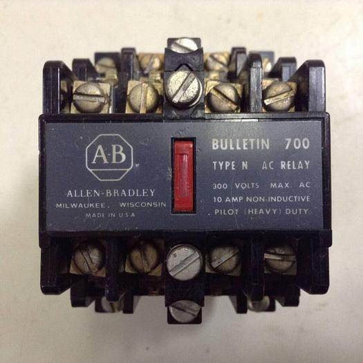 Used ALLEN BRADLEY AC Relay 700-N800A1 SER C #86494