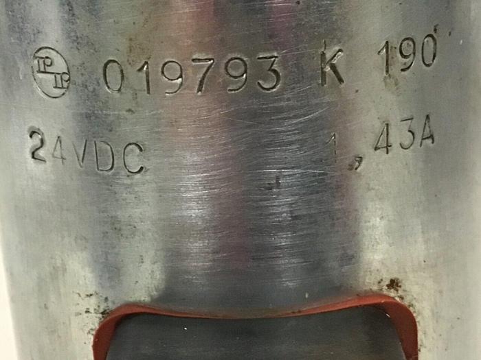 Used MANNESMANN REXROTH Valve 4WE10EA33/CG24N9K4 Used