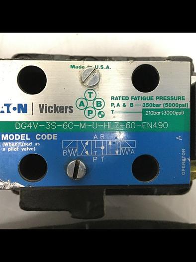 Used VICKERS Solenoid Valve DG4V-3S-6C-M-U-HL7-60-EN490 Used