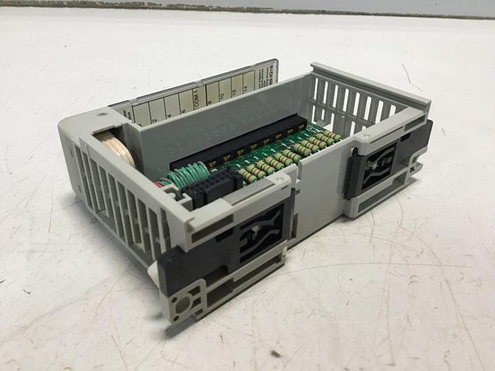 Used ALLEN BRADLEY Input Module 1769-IQ16 SER A Used
