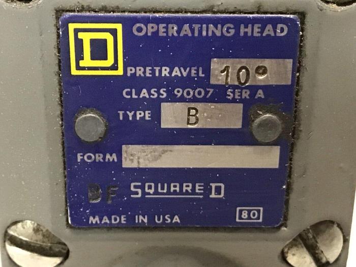 Used SQUARE D Limit Switch 9007-C66B2 #121953