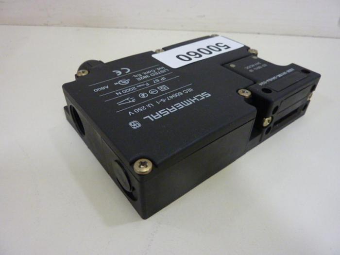 Used SCHMERSAL Safety Interlock Switch AZM161SK-24RKA-024 #50060