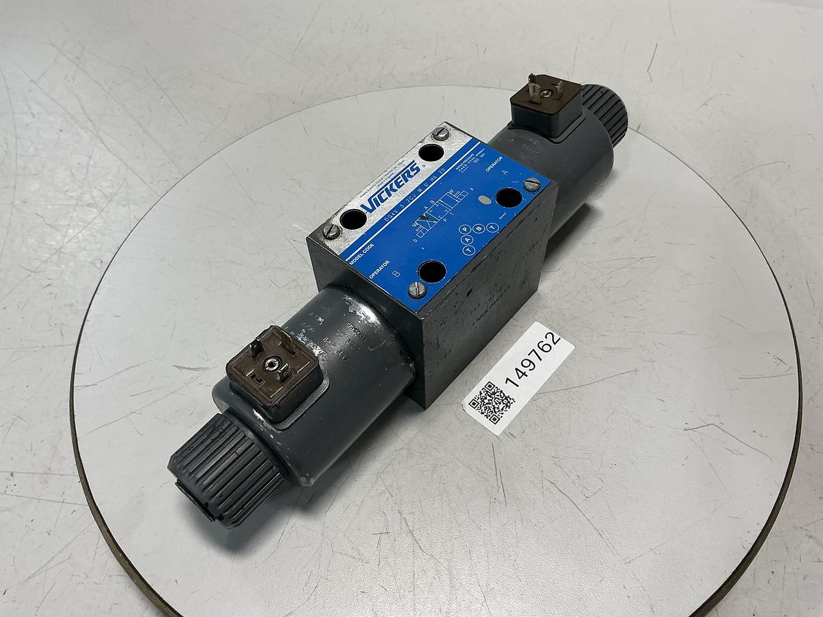 Used VICKERS DG4V 5 2CJ M U H6 20