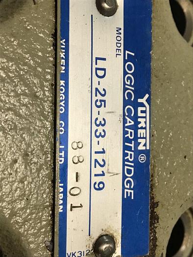 Used YUKEN Valve LD-25-33-1219 #143936