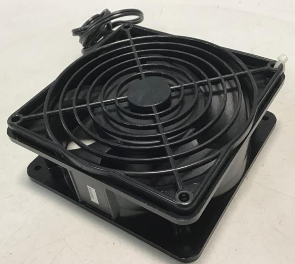 Used DAYTON Fan 4WT46 USED