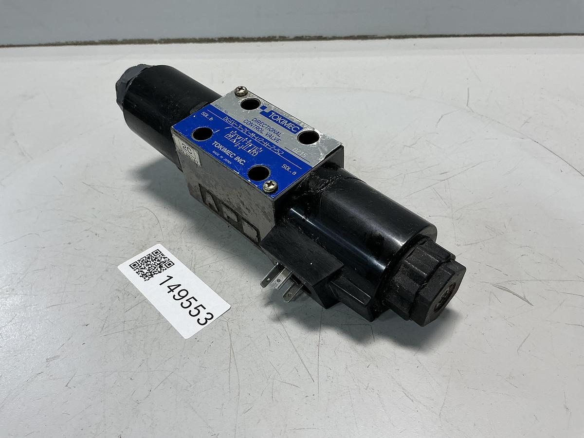 Used TOKIMEC DG4V-3-2C-M-U7-H-7-52
