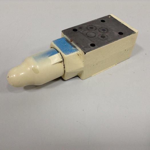 Used VICKERS Relief Valve CVGC 3 W 125 10 #89821