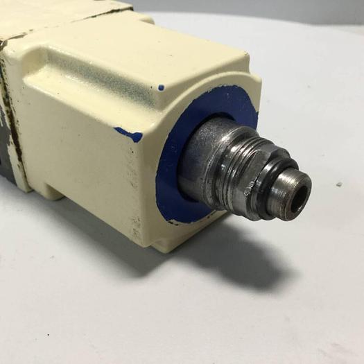 Used VICKERS Directional Control Valve DG4V36BMUH40 #91597