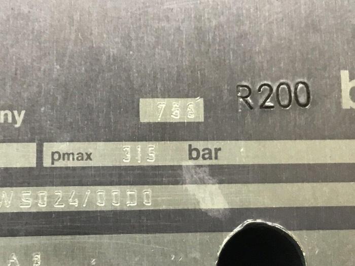 Used BOSCH Valve 0 810 001 731 #130211