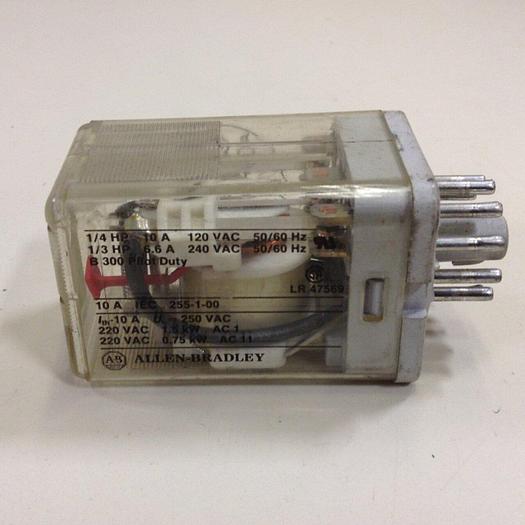 Used ALLEN BRADLEY Relay 700-HA33A1 SER A #76295