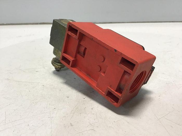 Used BERNSTEIN Limit Switch ENK-UV1Z AHS-V Used