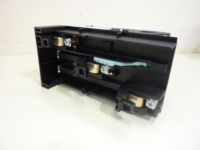 Used SIEMENS Fuse Holder 3ZX1012-0NP30-1AA2 #46039