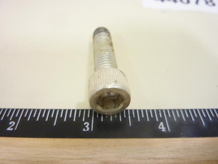 Used U-C COMPONENTS Socket Head Cap Screw C-1624-NA #44078