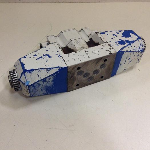 Used VICKERS Directional Control Valve DG4V533CMP7LH630 #80202