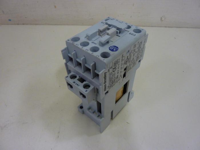 Used ALLEN BRADLEY Contactor 100-CO9Z.10 SER A #59901