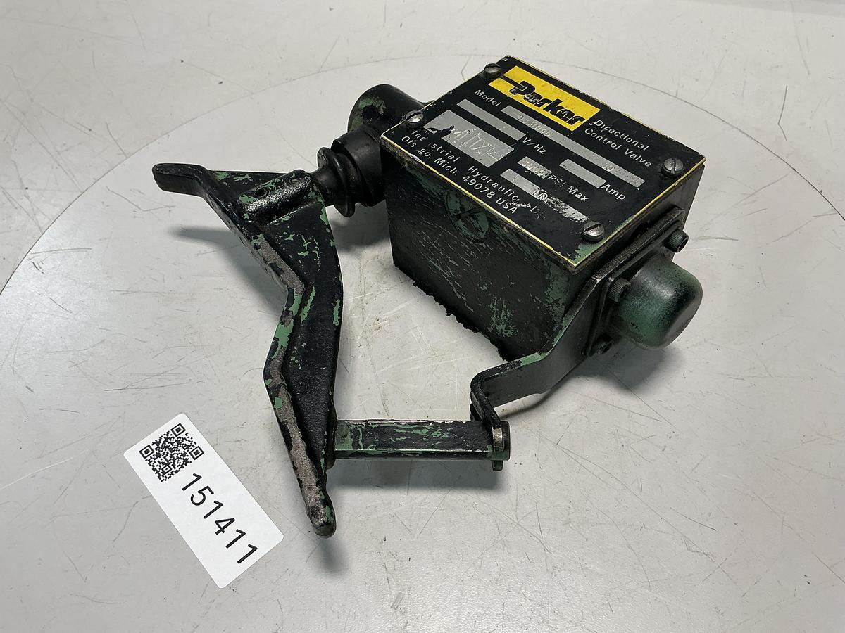 Used PARKER D3MR4B 10