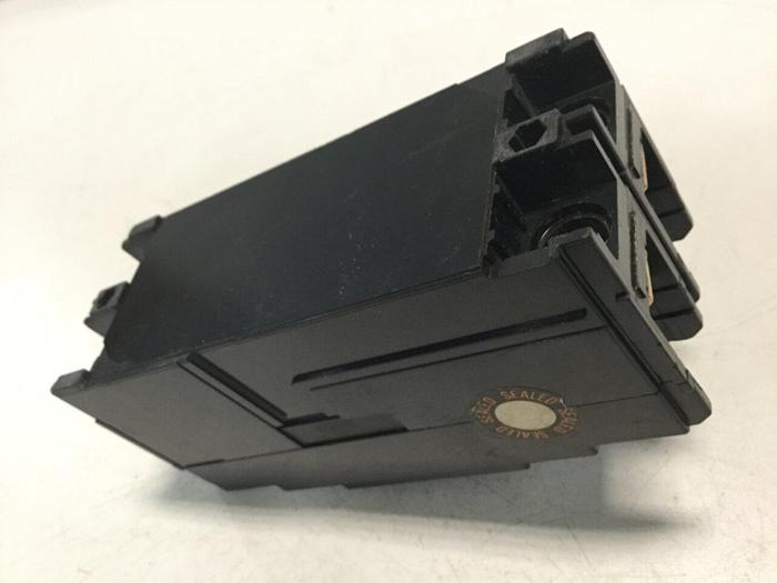 Used FUJI ELECTRIC 30 Amp Circuit Breaker SA52B #103369