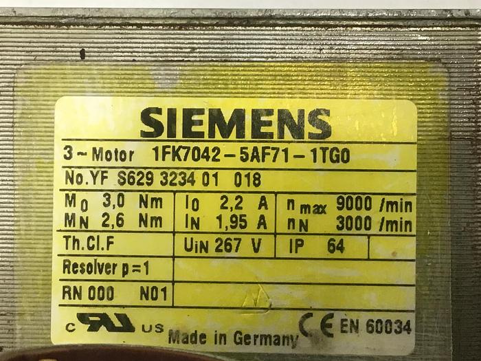 Used SIEMENS Motor w/ Gear 1FK7042-5AF71-1TG0 Used #132828