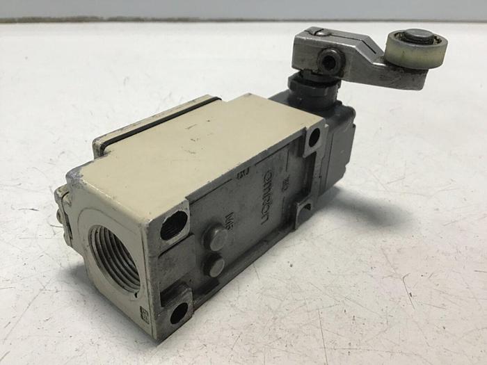 Used OMRON Limit Switch D4B-1111N #122010
