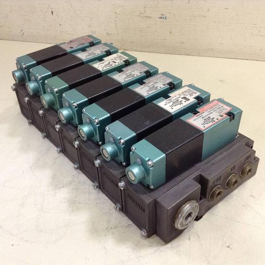 Used NUMATICS Control Block w/ Valves 082SA415M #80004