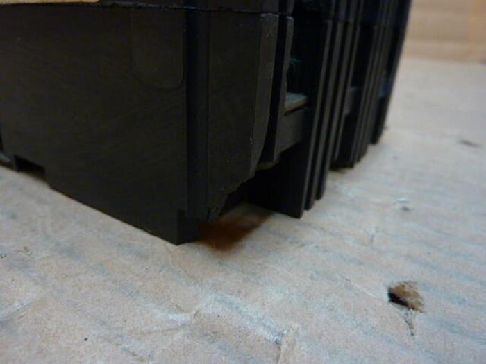 Used SQUARE D 15 Amp Circuit Breaker KF-513 (ISSUE) #28447