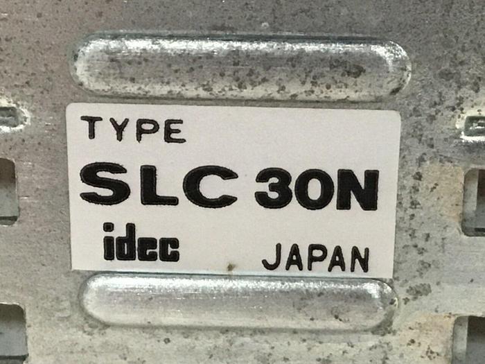 Used IDEC Light Panel SLC30N 2 ROWS #125076