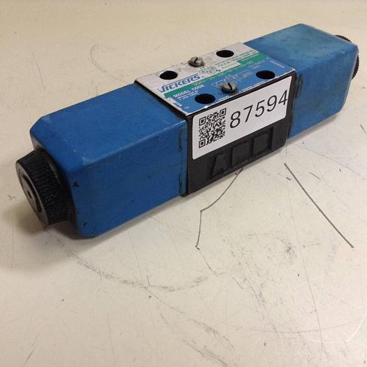 Used VICKERS Valve DG4V-3S-33C-M-U-H5-60 #87594
