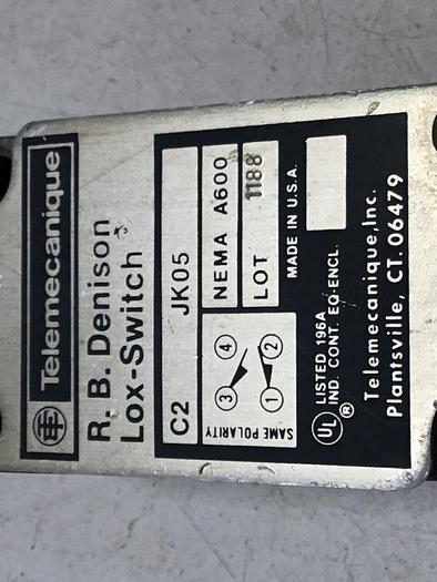 Used TELEMECANIQUE Lox-Switch C2JK05 #121846