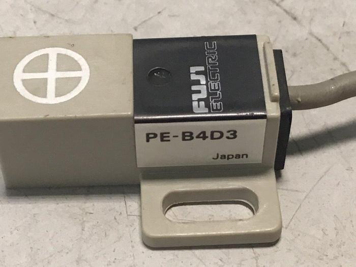 Used FUJI ELECTRIC Proximity Switch PE-B4D3 #128413