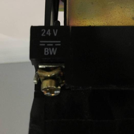 Used TELEMECANIQUE Contactor LP1D5011 #94118