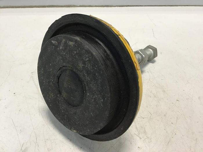 Used BARRY CONTROLS Leveling Mount Pad 6 Inch LM5B #122746