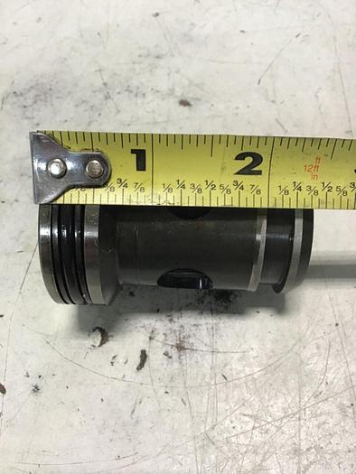 Used VICKERS Cartridge Valve Insert 25-D20-10 #139081