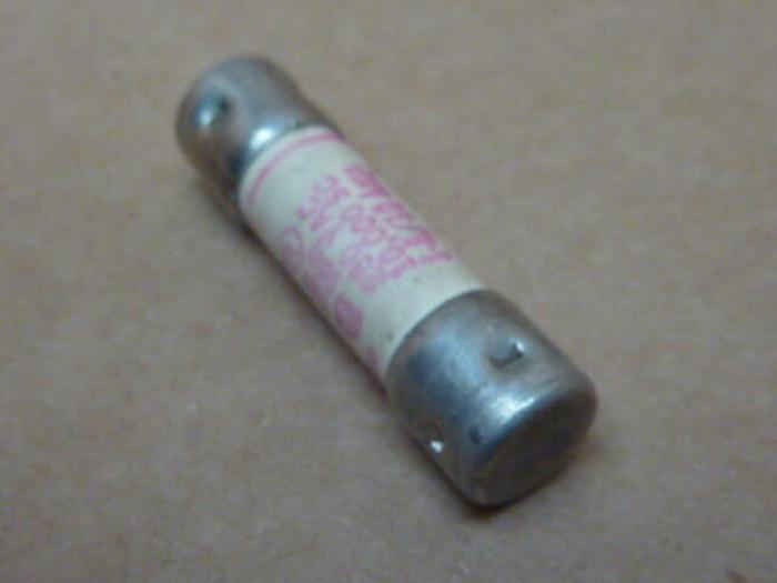Used GOULD / SHAWMUT 1 6/10 Amp Fuse TRM1-6/10 #36116