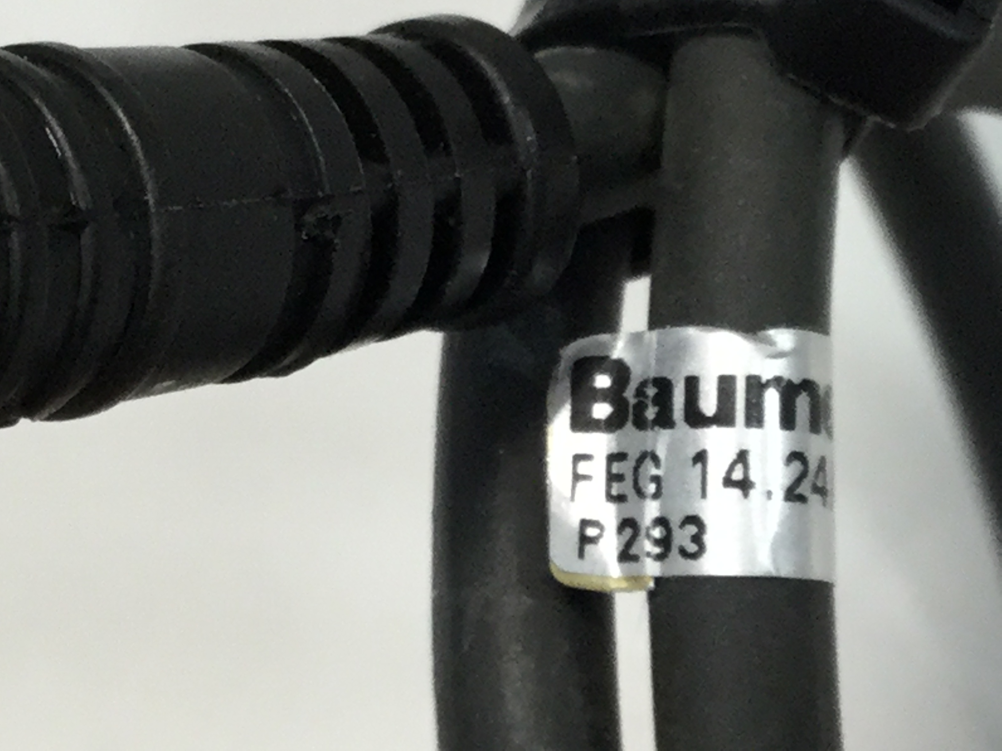 Used BAUMER ELECTRIC Proximity Sensor FEG 14.24/403858 USED